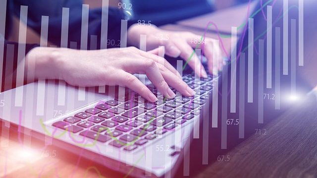 自動車整備士の年収の平均は?給料を上げるには資格や転職が必要
